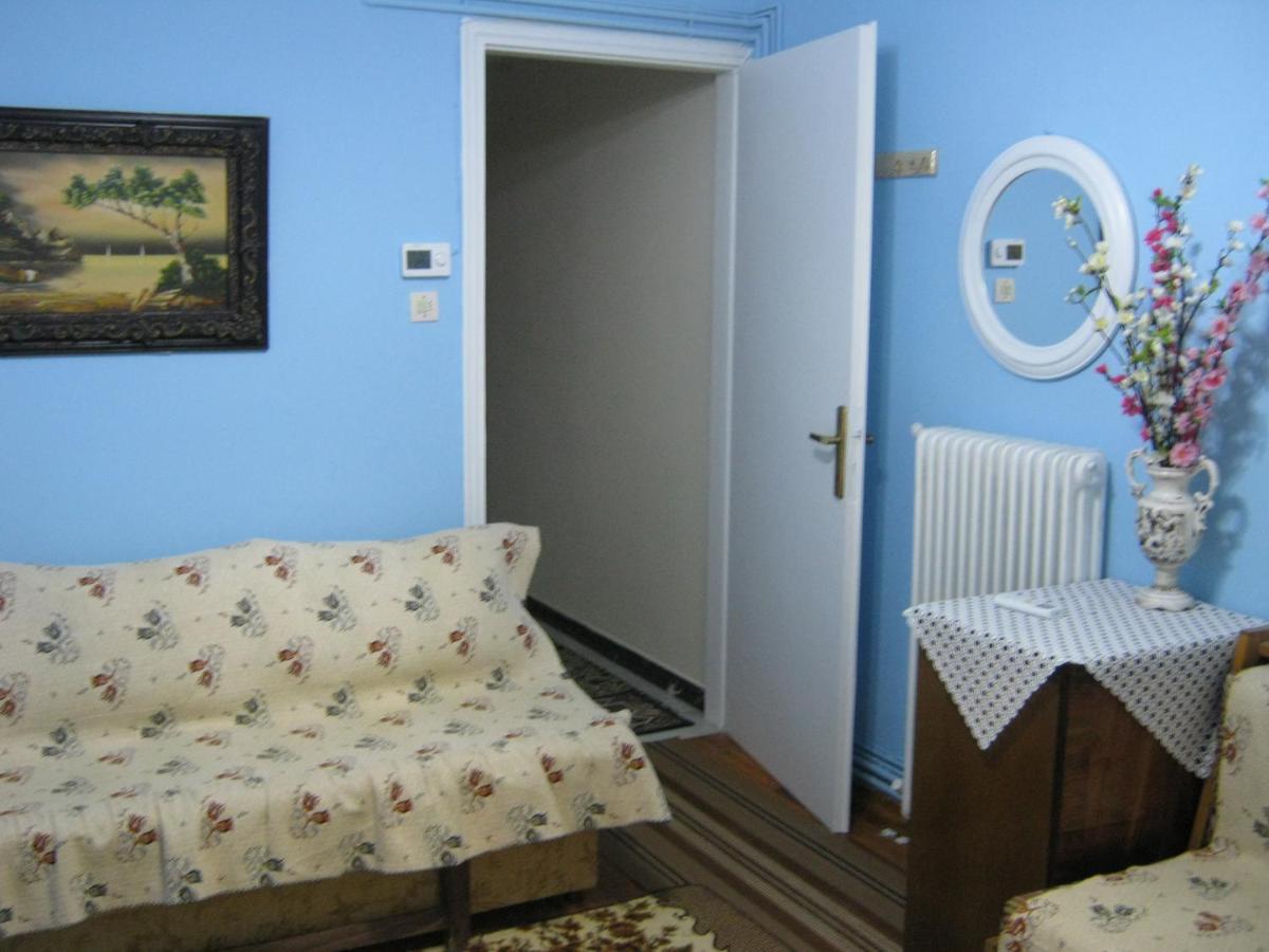 Ferienwohnung Sharks Thessaloniki Big Balcony House Exterior foto