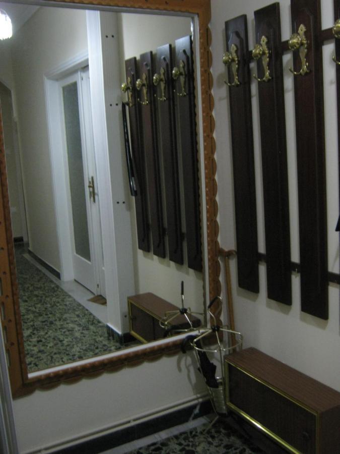 Ferienwohnung Sharks Thessaloniki Big Balcony House Exterior foto
